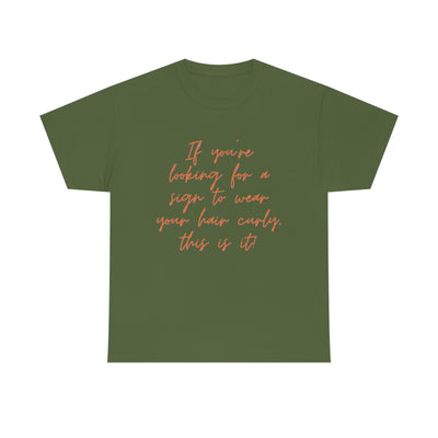 Looking for curly hair... Unisex Softstyle T-Shirt - curlysister