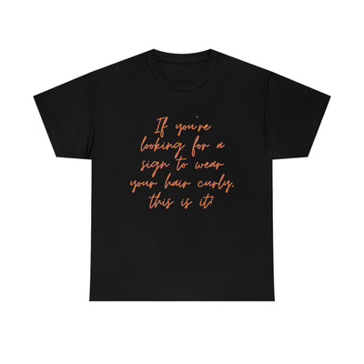 Looking for curly hair... Unisex Softstyle T-Shirt - curlysister